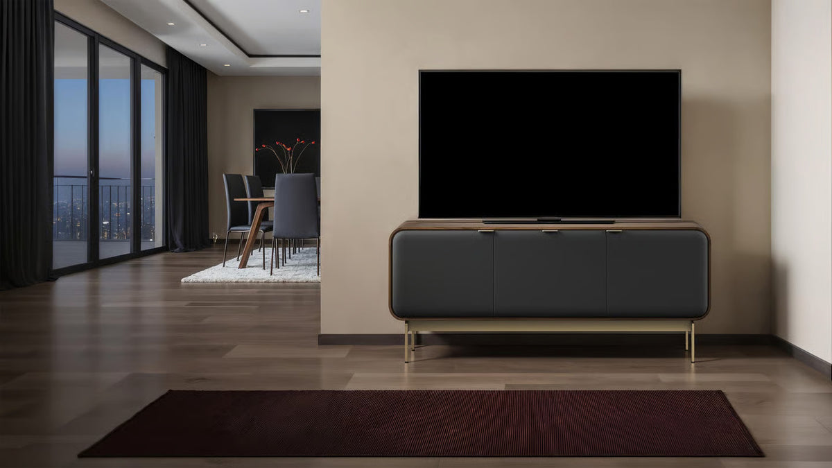 Plume 8077 | $3,799